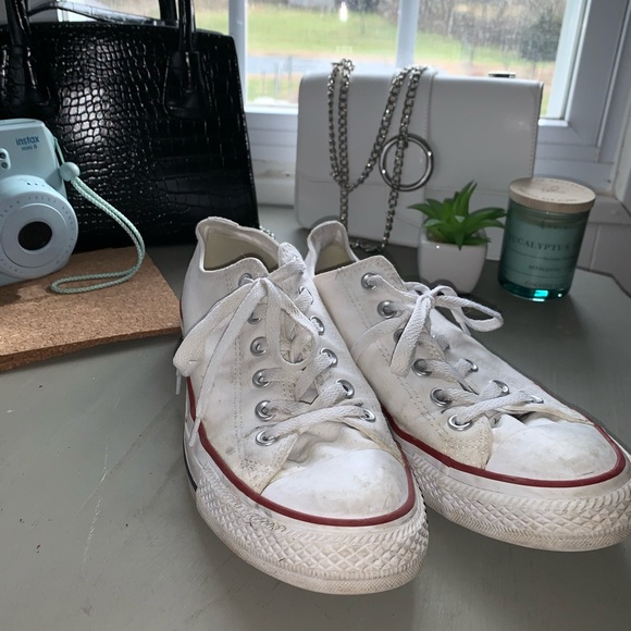 white converse - Picture 4 of 6